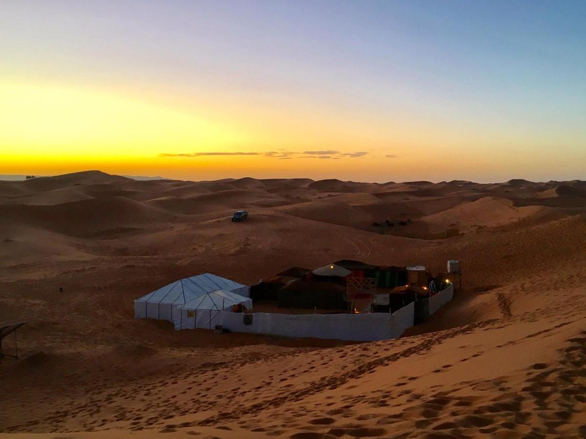 Desert Berber Fire-Camp Merzouga Luaran gambar