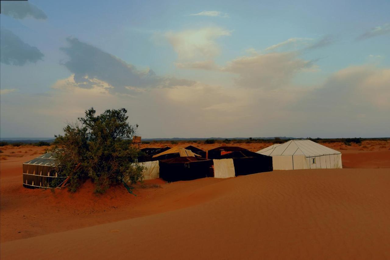 Desert Berber Fire-Camp Merzouga Luaran gambar